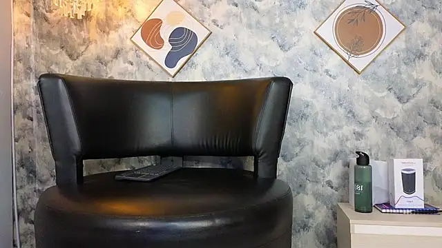 Apolo_rousse1's Live XXX Chat