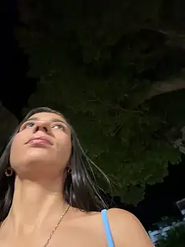 Онлайн чат XXX Carolina_1111