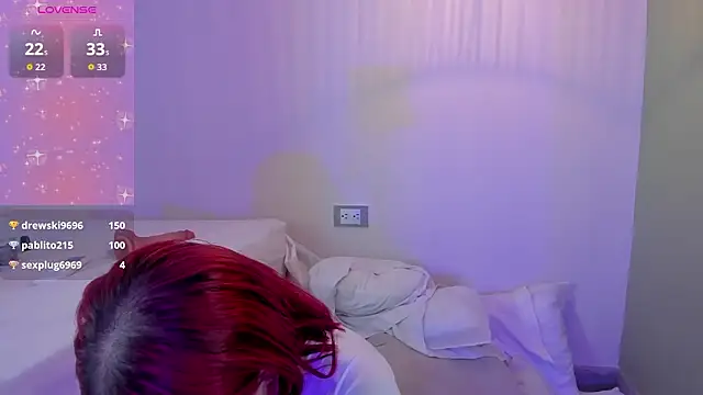 Cristalfoxy_ élő XXX-chatje