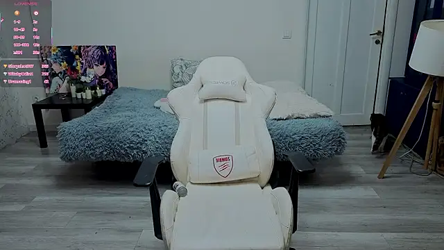 xAlisontiny's Live XXX Chat