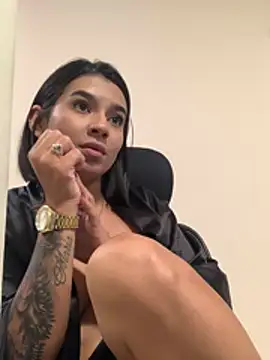 AlyssaRay's Live XXX Chat