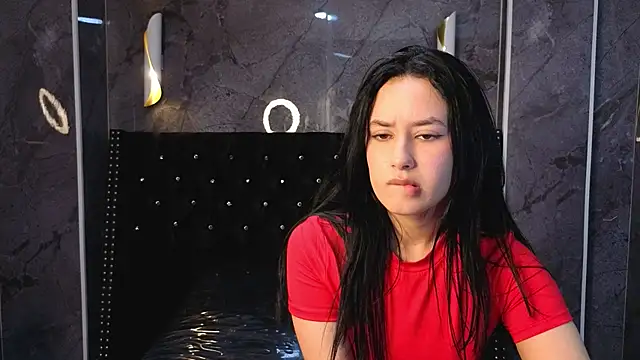 Aleja05_b's Live XXX Chat