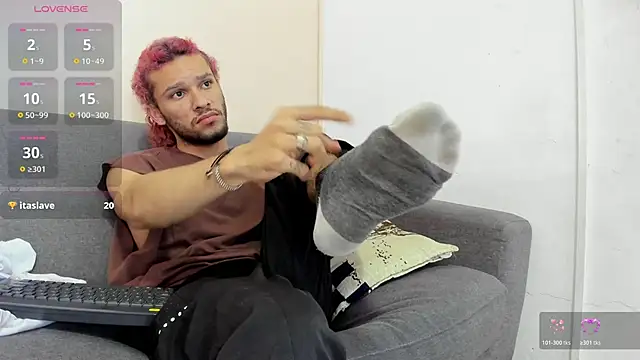 TAYSON_SCOTT 即時 XXX 聊天