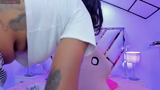 Онлайн чат XXX amarantha__milk2