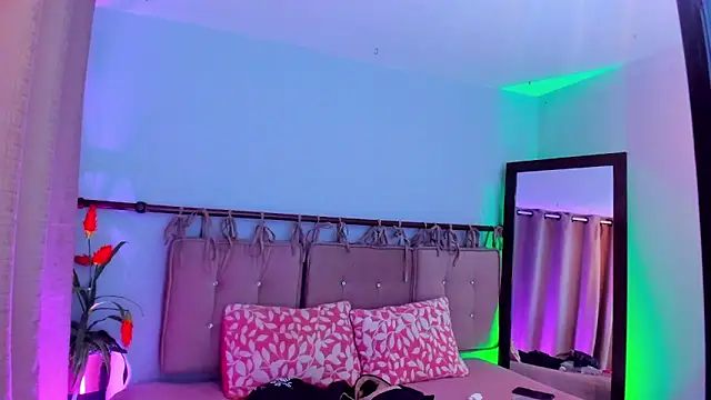 shy_siren's Live XXX Chat