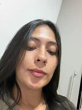 Sophie__Foxxx Live XXX Chat