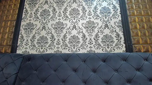 LissaBigTitts 现场XXX聊天