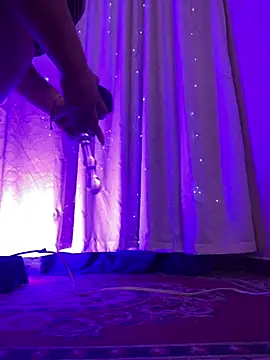 Dafnee_sr Show in webcam