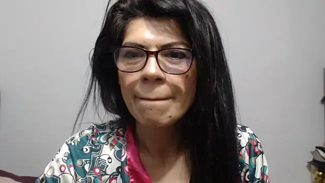 abrilsex23 Chat XXX in diretta