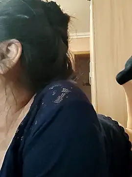 Zulfiya_Bruce – Live XXX-chat