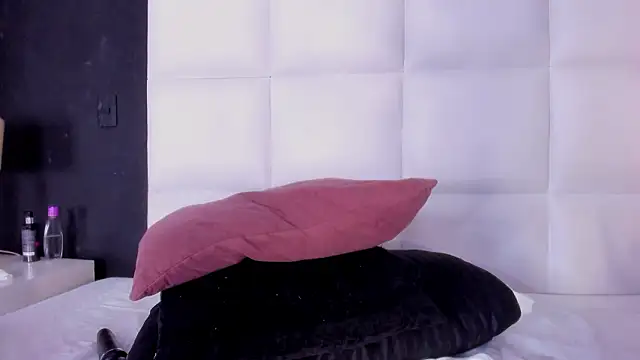 Scarlett_Sk élő XXX-chatje