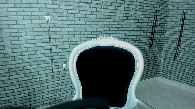 Briana_24 Chat XXX live