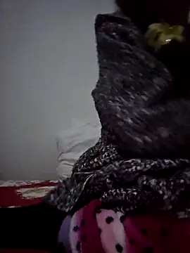 XXX chat uživo modela altinya