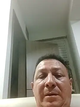 luchoarr's Live XXX Chat