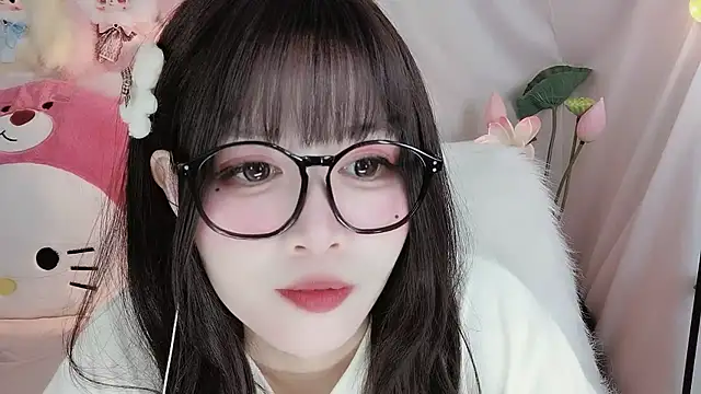 Czat XXX na żywo – -zhuzhu-999-