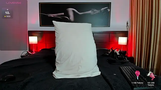 Chatroom XXX en direct de MiaMarin_hot