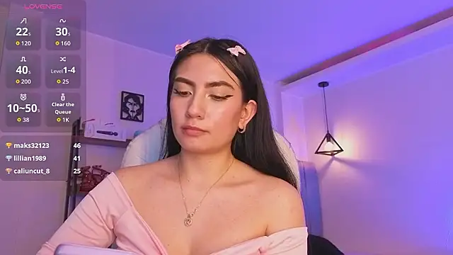 Онлайн чат XXX Miller_Vanessa_