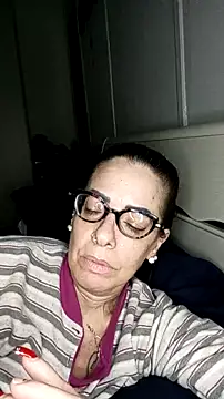 Ginevra_75 Pertunjukan Webcam