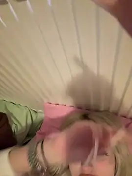 Steffi_Snowbunny Live XXX-Chat