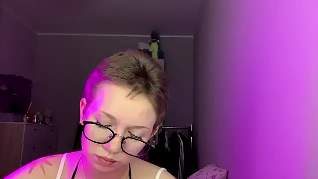 makeyousense – Naživo XXX chat