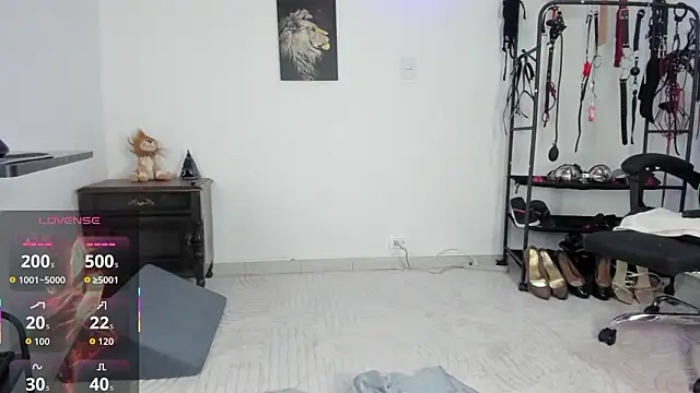 Chat XXX en directo de ariannaconnor_