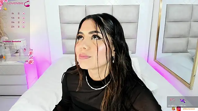 Goddess_mia2 – Naživo XXX chat