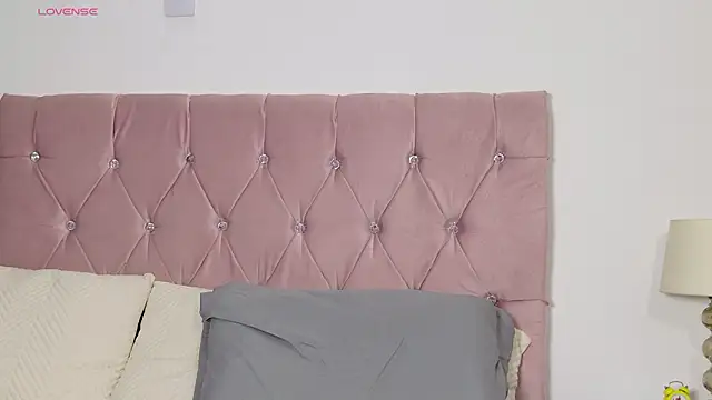 Chatroom XXX en direct de katrinaclarks