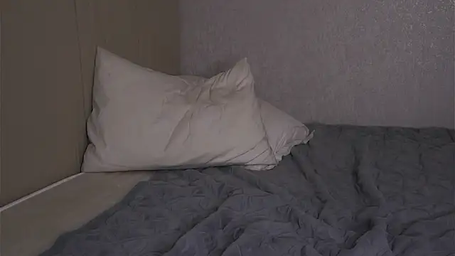 MarlinVarian's Live XXX Chat