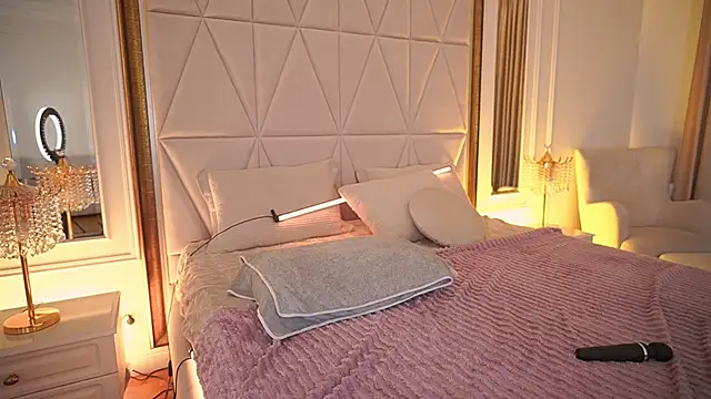 GraceCandy Adlı Modelin Canlı XXX Sohbeti