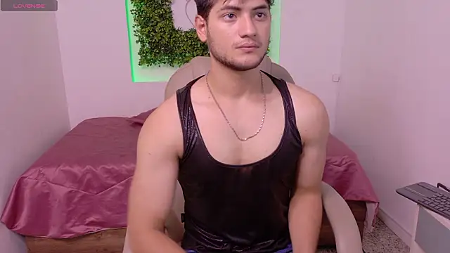 KaelSwitch's Live XXX Chat