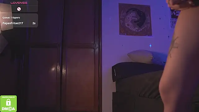 Онлайн чат XXX Katyroronoa