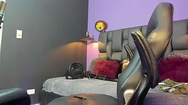 Lyon_vach 라이브 XXX 채팅