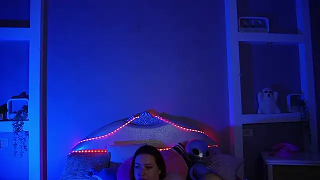 LisaElfy's Live XXX Chat