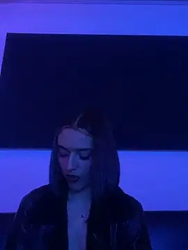 BlueStoneX's Live XXX Chat