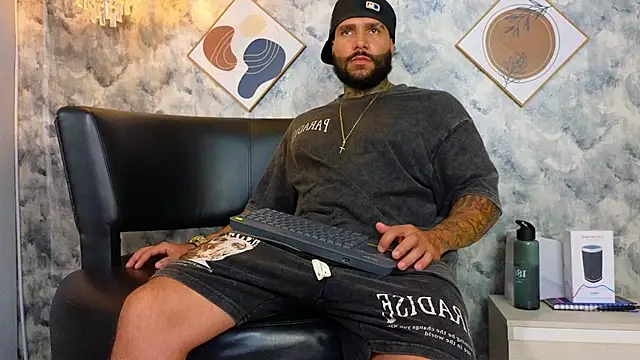 Apolo_rousse1 现场XXX聊天