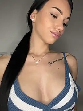 ilariea_girl live XXX chat