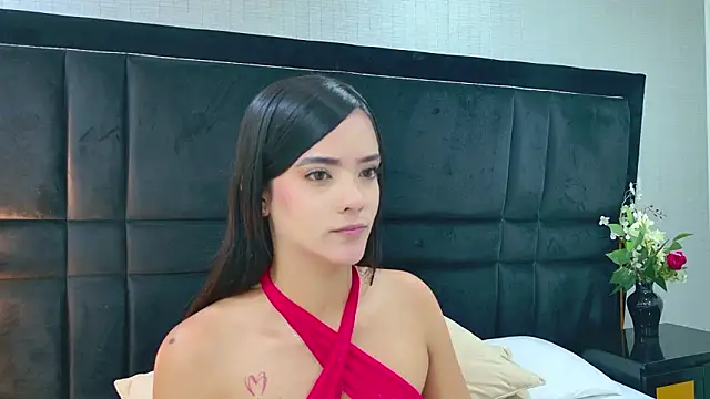 Chat +18 de VioletaJhonson ao vivo