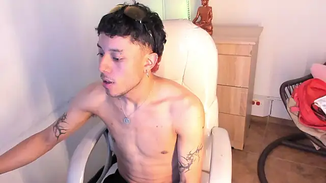 Slasher_1's Live XXX Chat