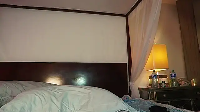 Chat +18 de Katyerave ao vivo