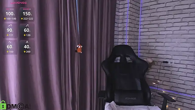 emy__angel: онлайн-секс-чат