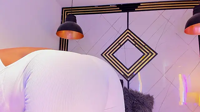 Chat XXX ao vivo de AdharaHills