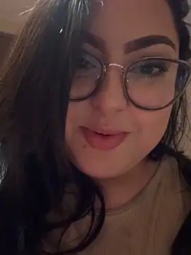 MileyGia Chat XXX in diretta