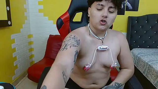 isabeautyx19's Live XXX Chat