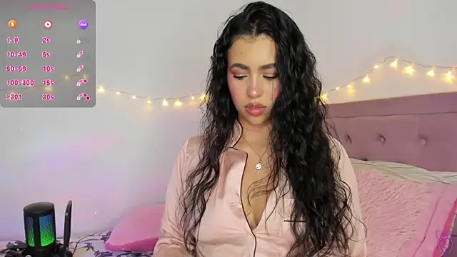 Pokazy przed kamerką – youpinkgirl_