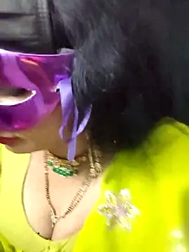 sesiteluguammayi's Live XXX Chat