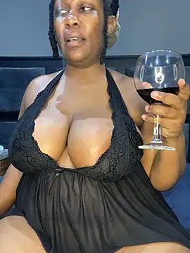 Sexycandyxxx webkamerás műsora