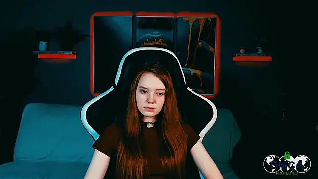 Harley_Quinsy 即時 XXX 聊天