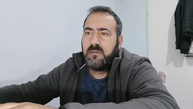 big_snakee: онлайн-секс-чат