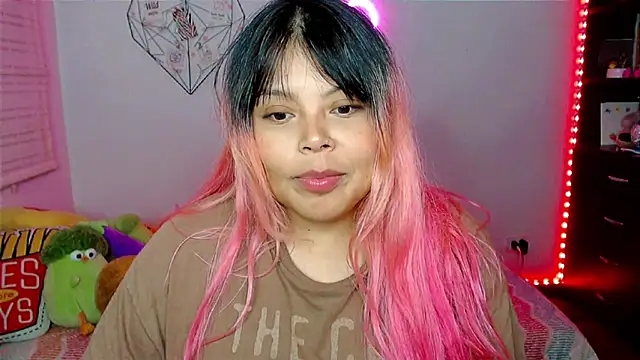 EllieMoonX élő XXX-chatje