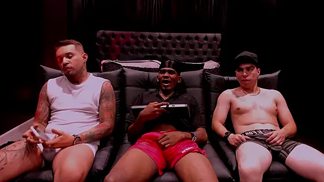 wish_friends' Live XXX Chat